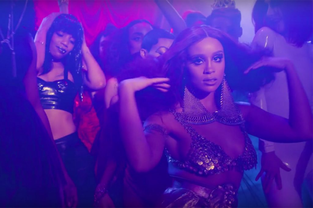 Lion-Babe-Rockets-Video