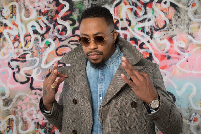 Watch Raheem DeVaughn Releases Video for Sultry New Single "Don't Come