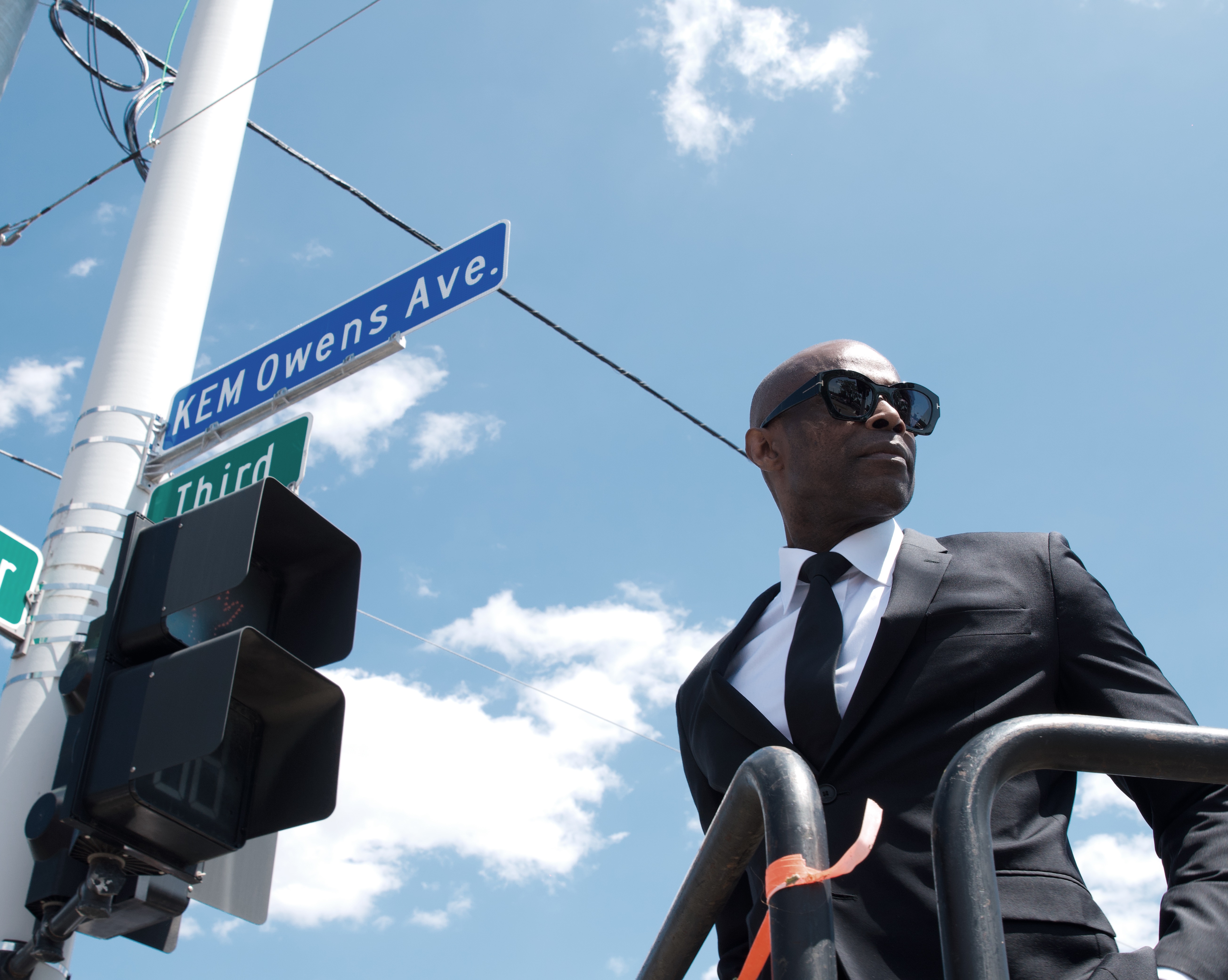 KEM Honored with Street Sign in Detroit, Talks new music, album release date
